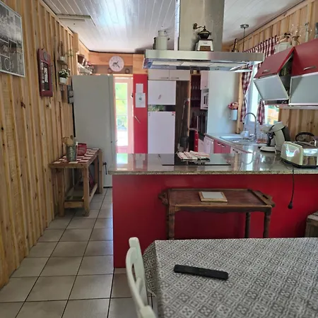 Maison Au Calme Avec Piscine Vertheuil-en-Medoc